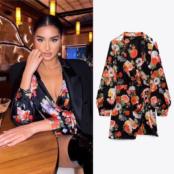 Zara Dresses & Skirts - ZARA PRINTED SHOULDER PAD DRESS
MULTICOLORED